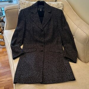 Jones Wear Black and Gray Patterned Blazer